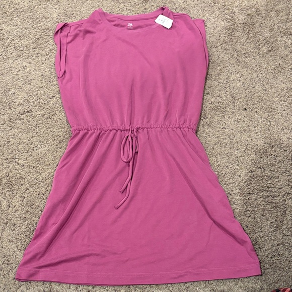 Lou & Grey Dresses & Skirts - Lou & Grey Purple on piece dress with pockets